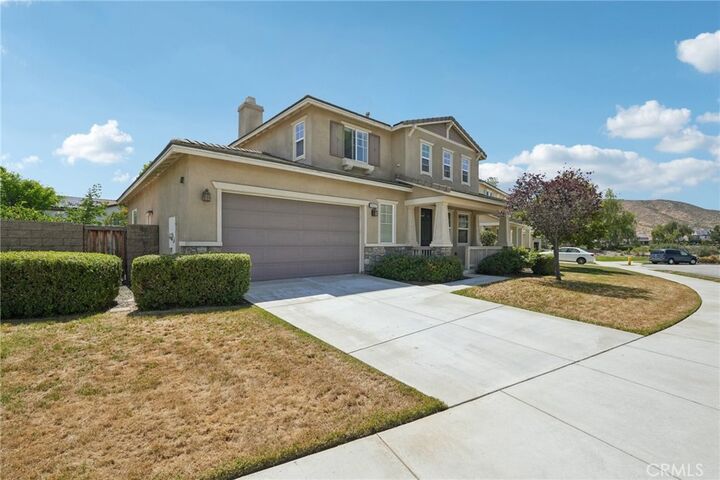 Property Photo:  29537 Greenbelt Circle  CA 92585 