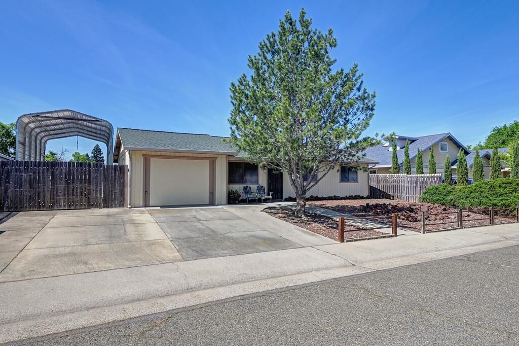 Property Photo:  7839 Dominion Way  CA 95626 