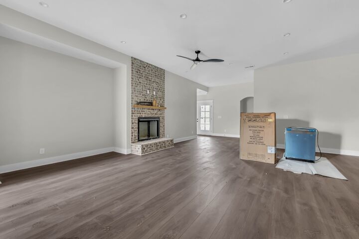 Property Photo:  1101 Veridian Dr  TN 37043 