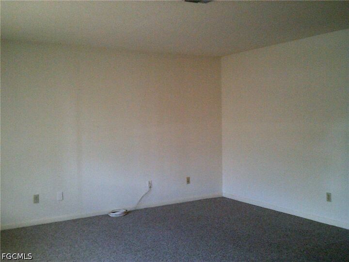 Property Photo:  1405 Juddale Street E  FL 33936 