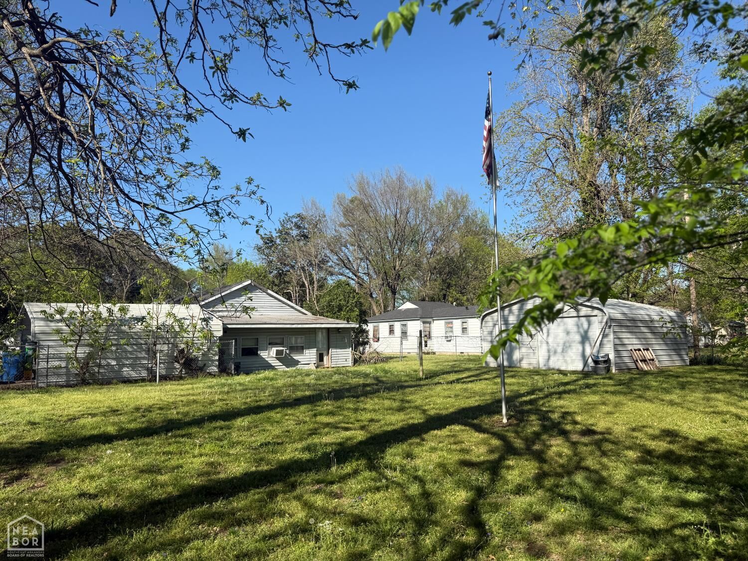 Property Photo: 813 Eaton St Street AR 72422