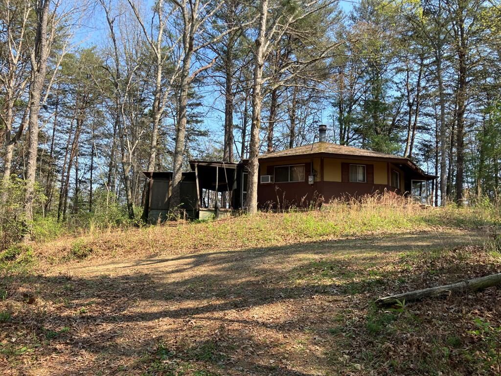 Property Photo:  325 Ponderosa Drive  NC 28906 