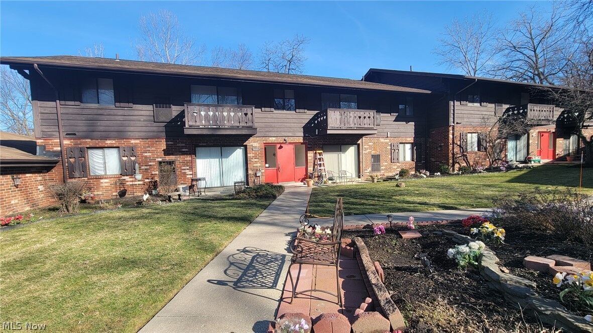 Property Photo:  16080 Maple Heights Boulevard 101  OH 44137 