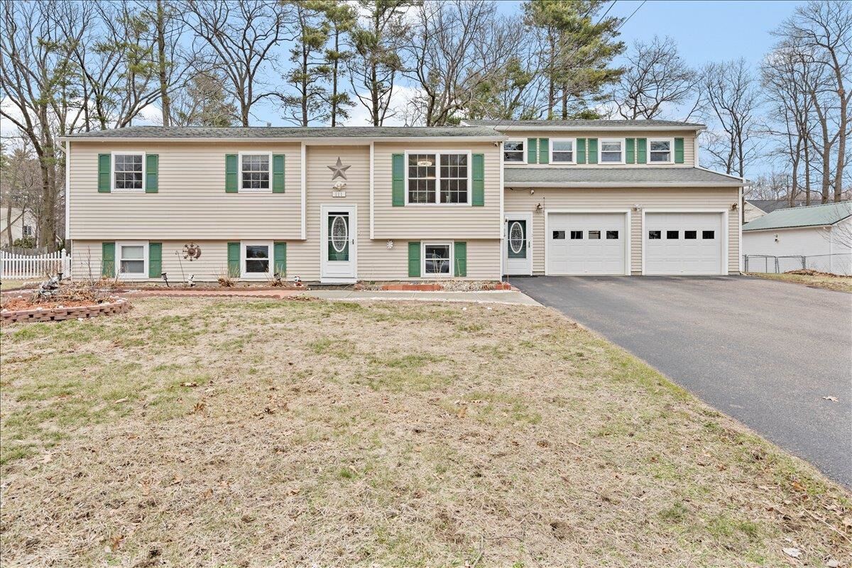 Property Photo: 111 Red Oak Drive VT 05446