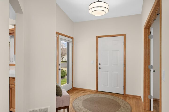 Property Photo:  7912 Victoria Curve  MN 55426 