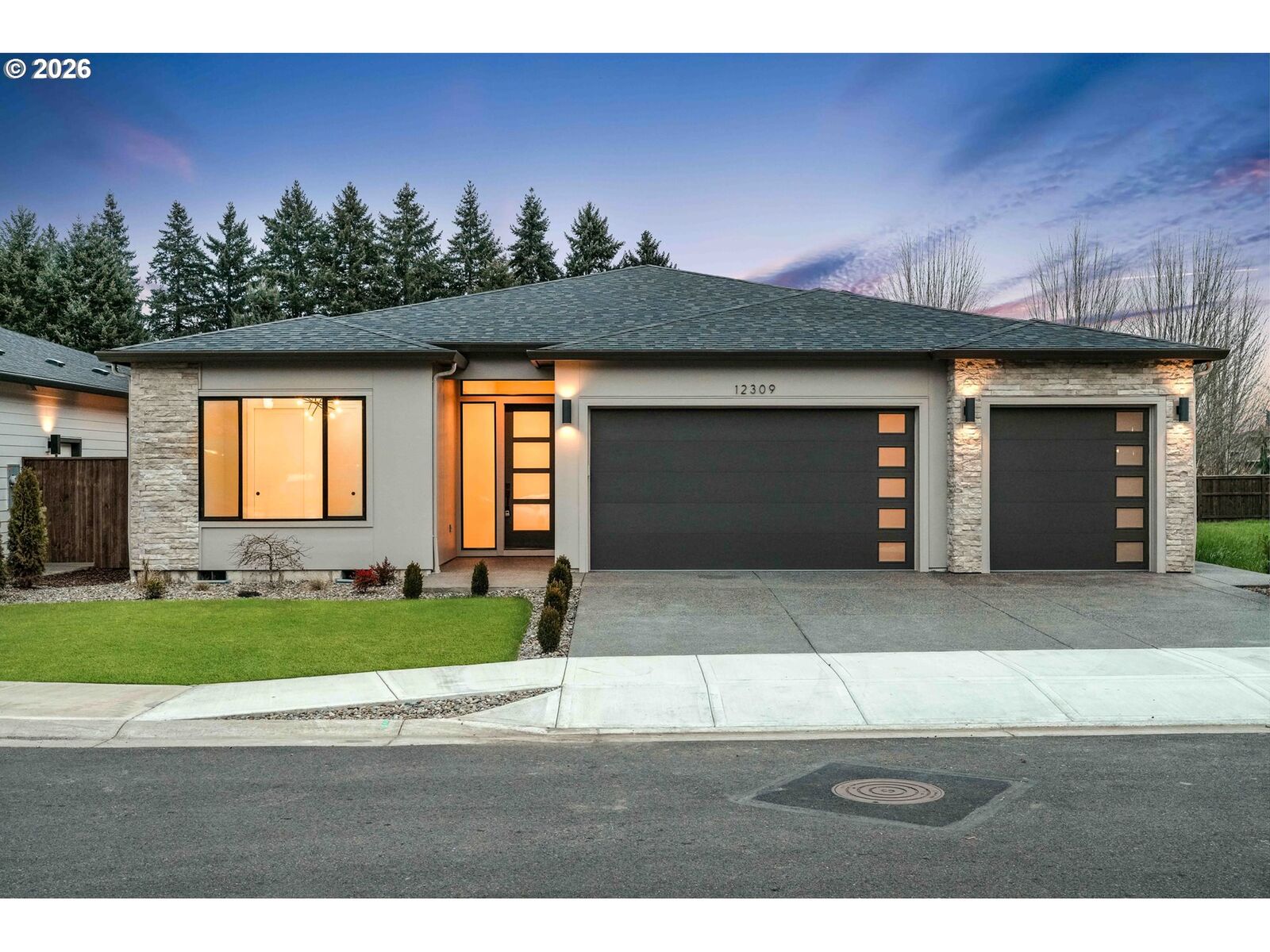 Property Photo: 12309 NE 66th Ct WA 98686