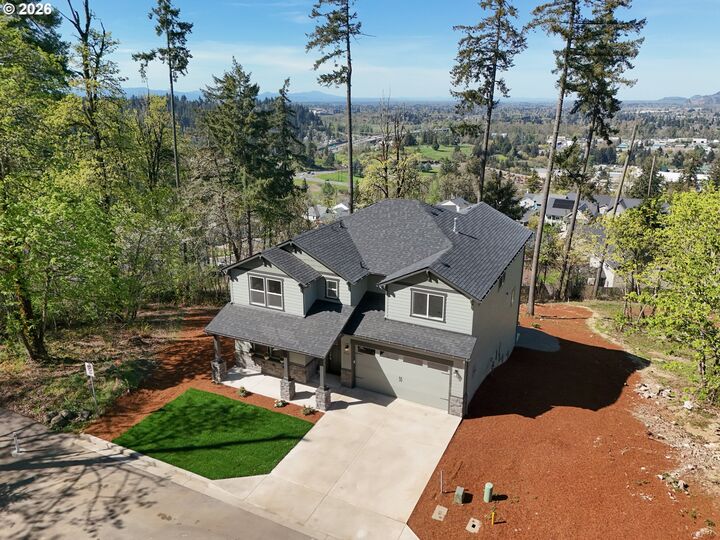 Property Photo: 3714 Weldon Ln OR 97403