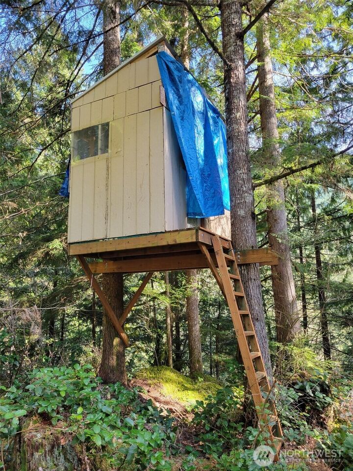 Property Photo:  0  Acorn Lane  WA 98267 