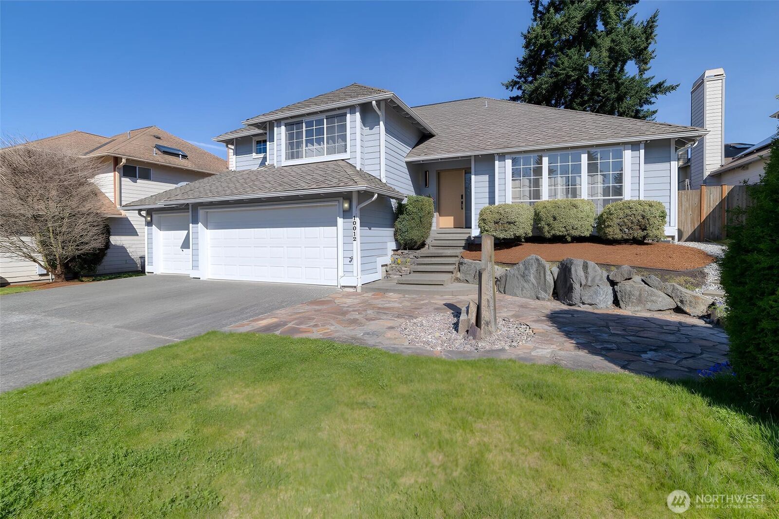 Property Photo:  10012 SE 247th Place  WA 98030 