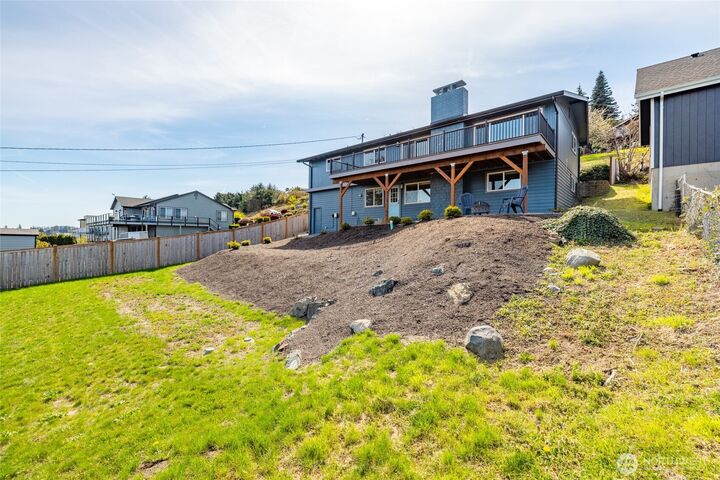 Property Photo: 1345 Rainbow Lane WA 98282