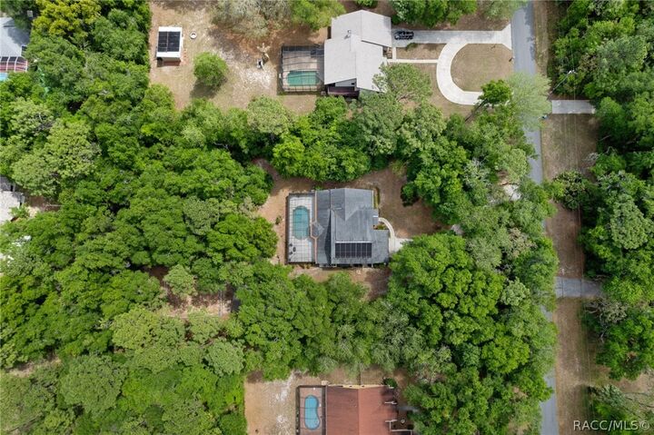 Property Photo: 2853 W Sunrise Street FL 34461