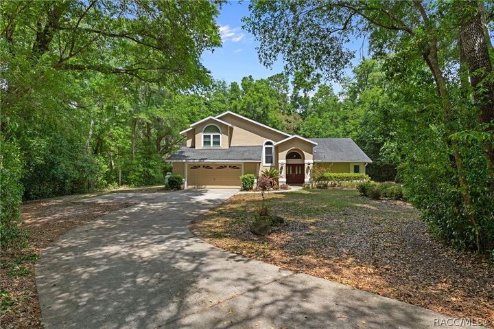 Property Photo:  2853 W Sunrise Street  FL 34461 