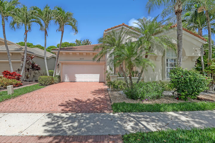 Property Photo:  9493 Via Elegante  FL 33411 