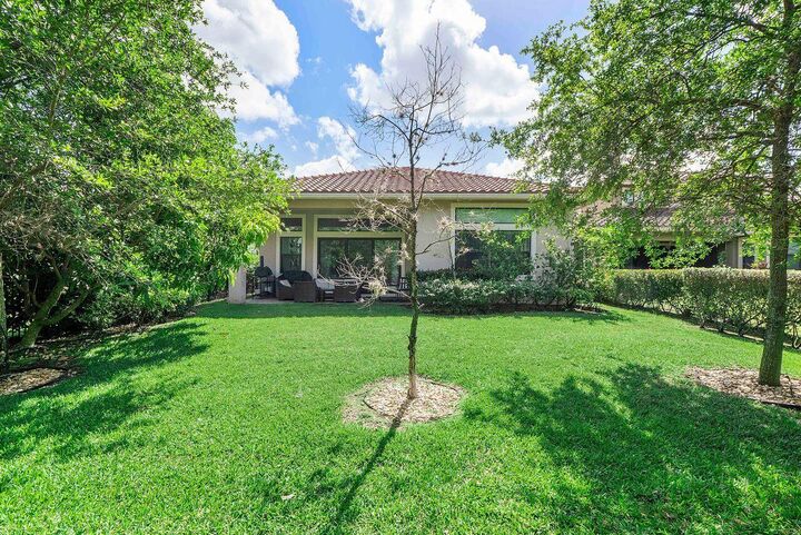 Property Photo:  8251 Canopy Terrace  FL 33076 