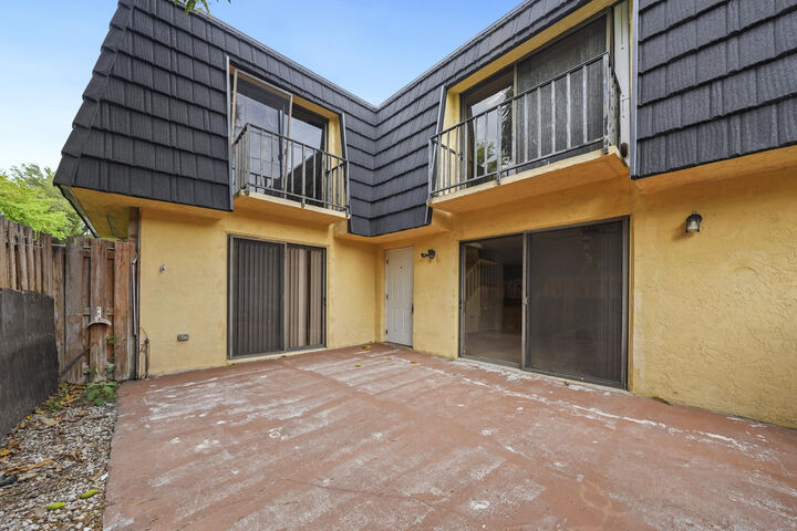 Property Photo:  262 Woodland Road  FL 33461 