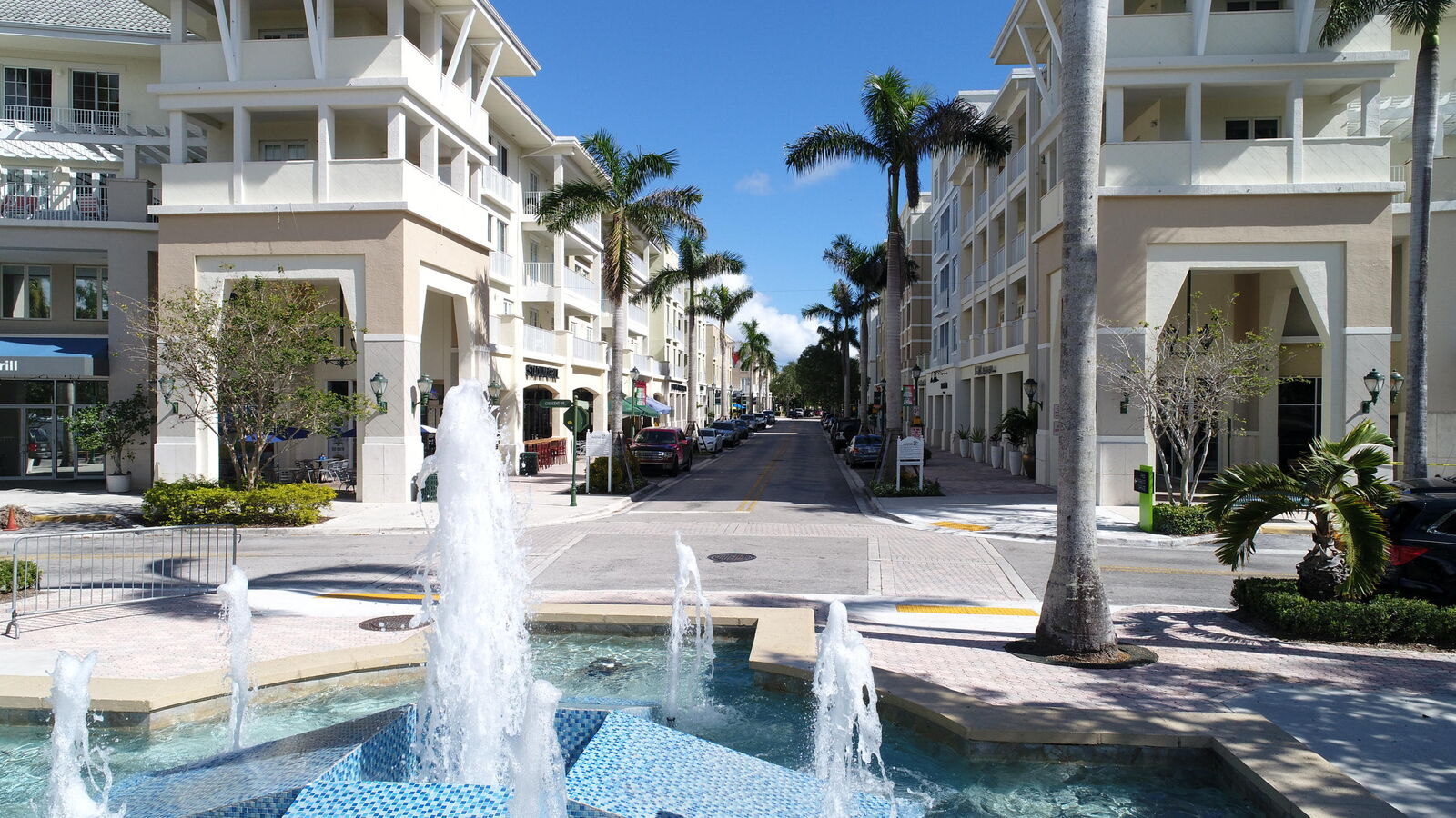 Property Photo:  1200 Town Center Drive 405  FL 33458 