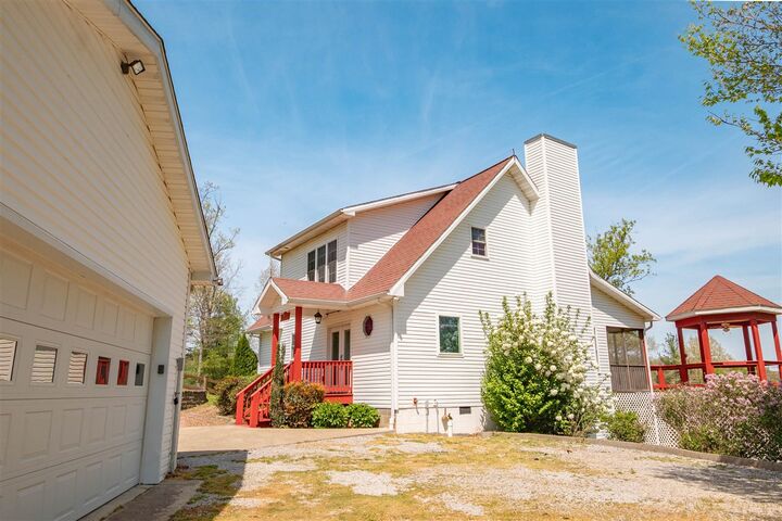 Property Photo:  42 Matthew Crescent Road  KY 42256 