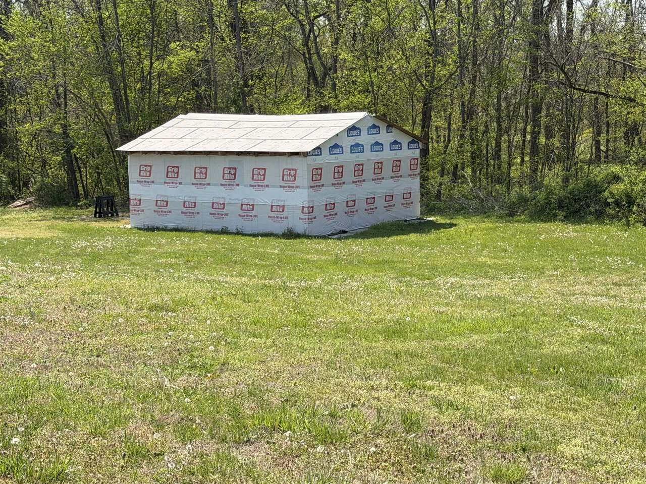 Property Photo:  4050 Anna Sandhill Road  KY 42101 
