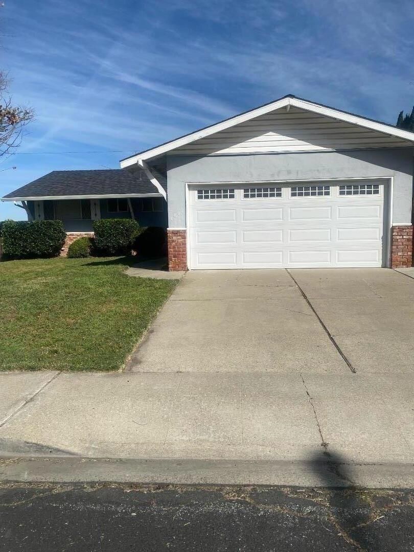 Property Photo: 1601 Big Bend Drive CA 95035