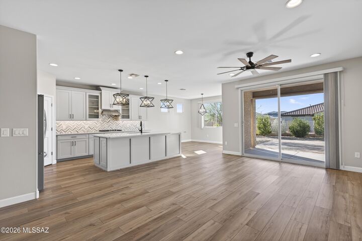 Property Photo:  11485 N Desert Calico Loop  AZ 85742 