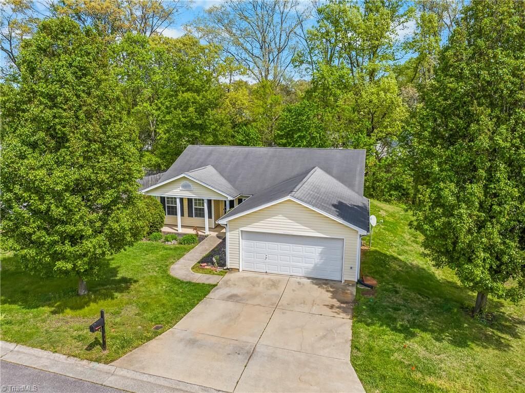 Property Photo: 467 Bedford Knoll Drive NC 27107