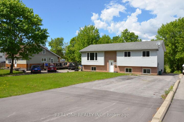 216 Foster Drive — photo 1