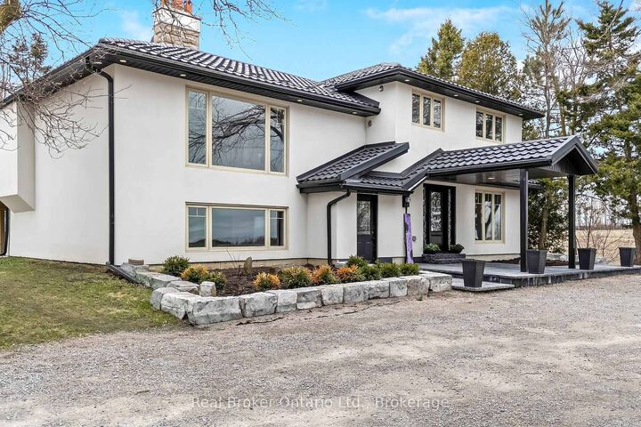 Property Photo: 5938 Trafalgar Road ON N0B 1Z0