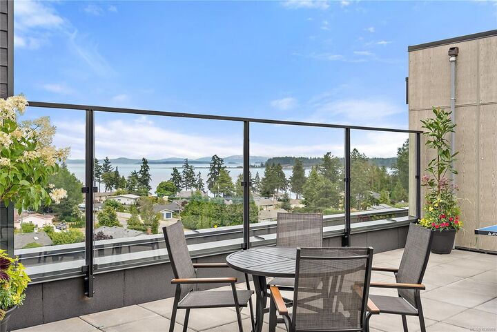Property Photo: 2520 Hackett Cres #406 BC V8M 0C5