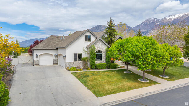 Property Photo:  648 W 250 N  UT 84042 