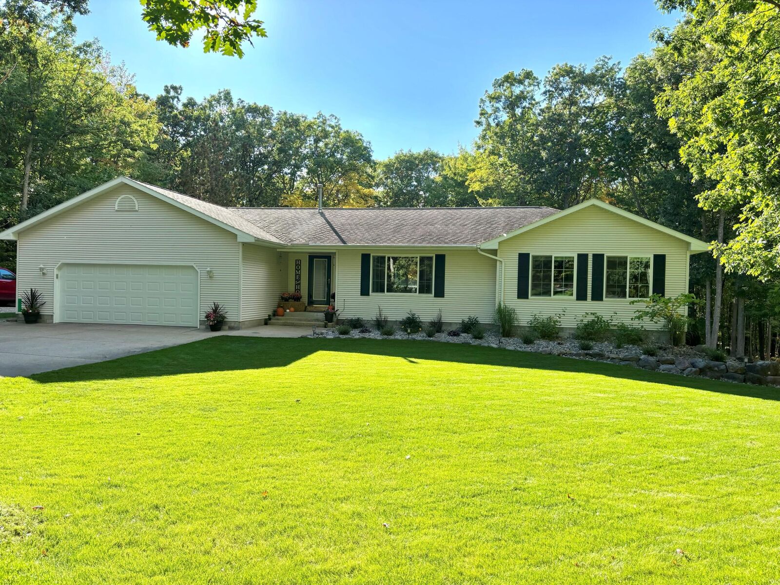 Property Photo: 10603 Tall Oaks Court MI 48653