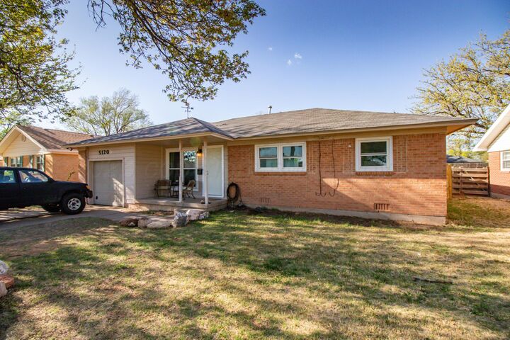 Property Photo:  5120 SW 16th Avenue  TX 79106 