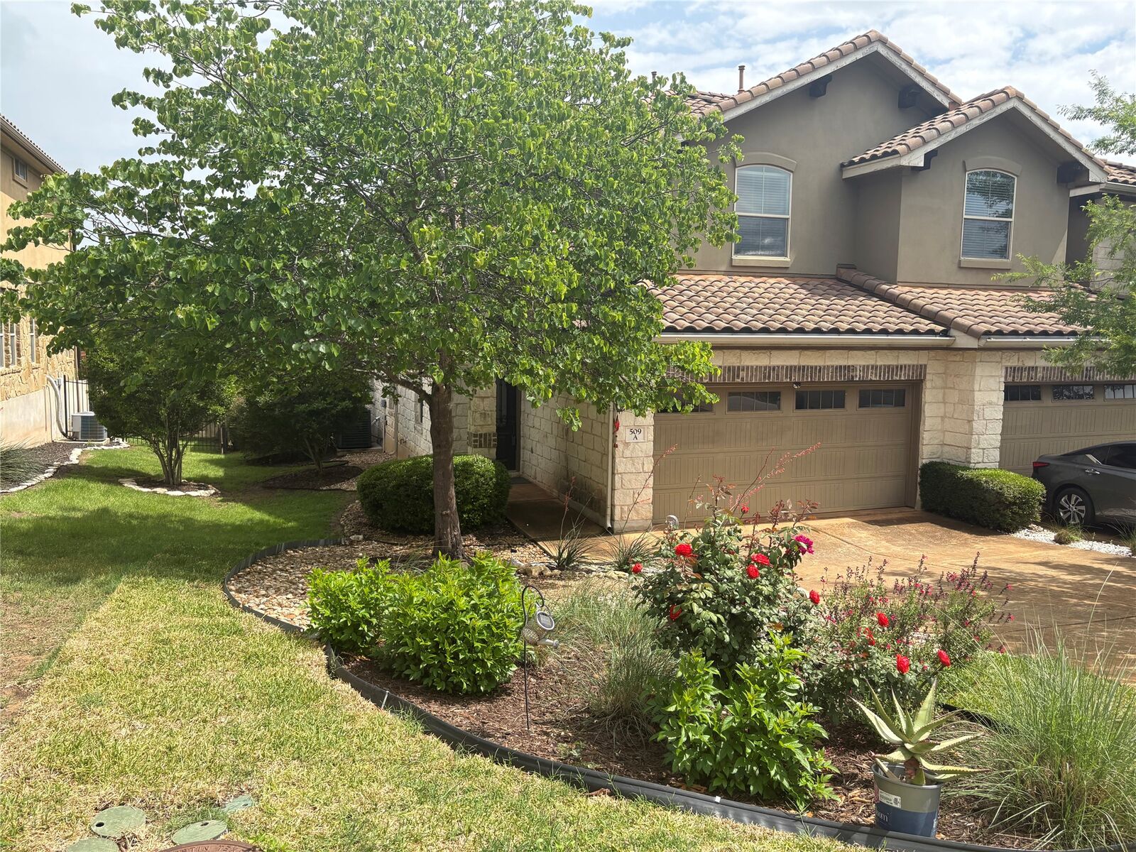 Property Photo:  509 S Meadowlark Street A  TX 78734 