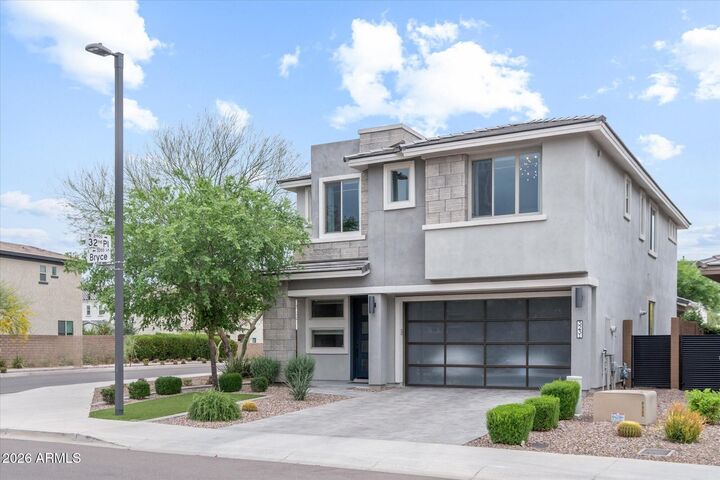 Property Photo:  3231 E Bryce Lane  AZ 85050 