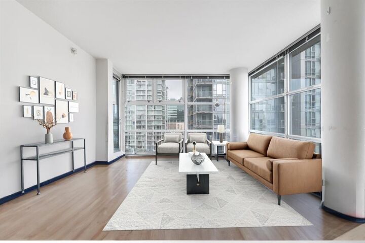 Property Photo: 111 W Georgia Street 1806 BC V6B 1T8