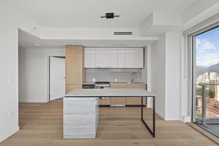 Property Photo: 1277 Hornby Street 3403 BC V6Z 1W2