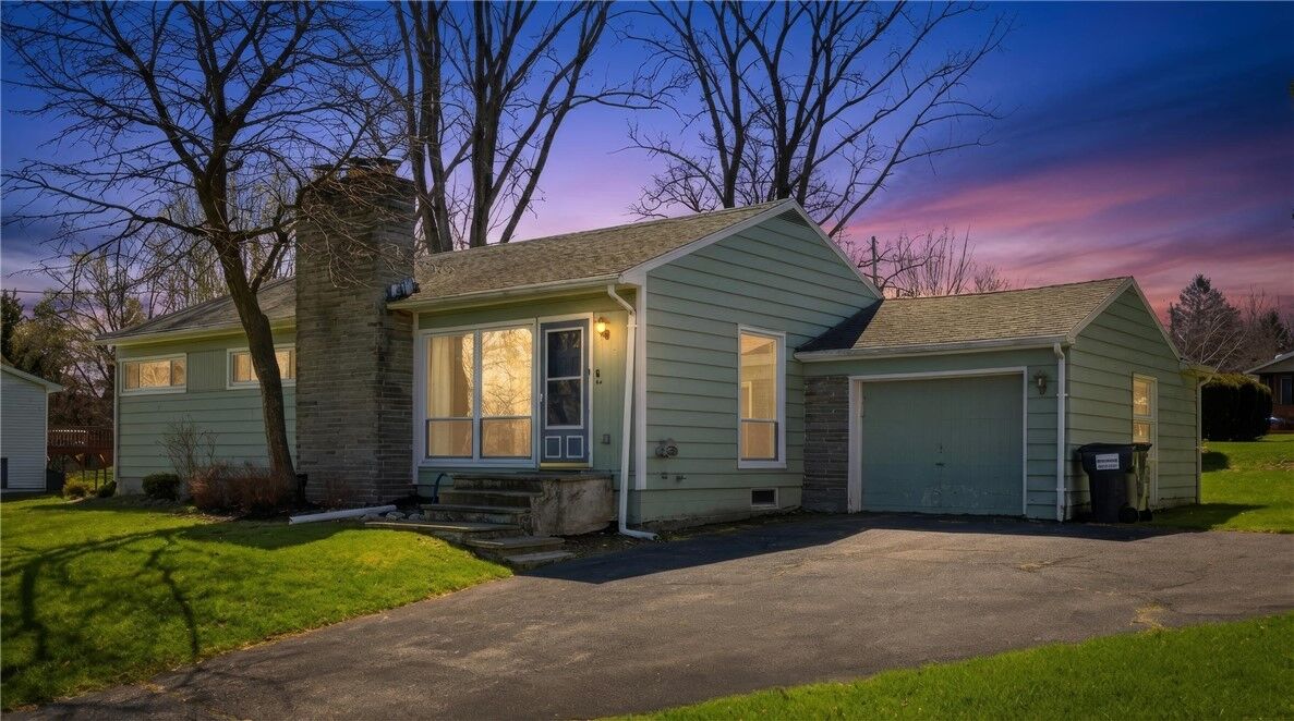 Property Photo:  44 Slosson Lane  NY 14456 