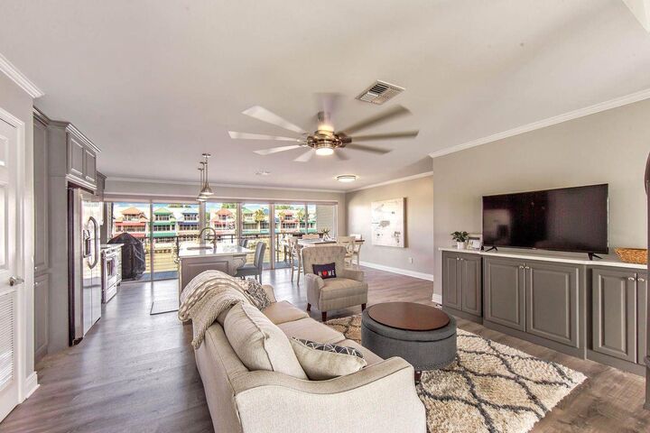 Property Photo:  3031 Barrow St #30  LA 70360 