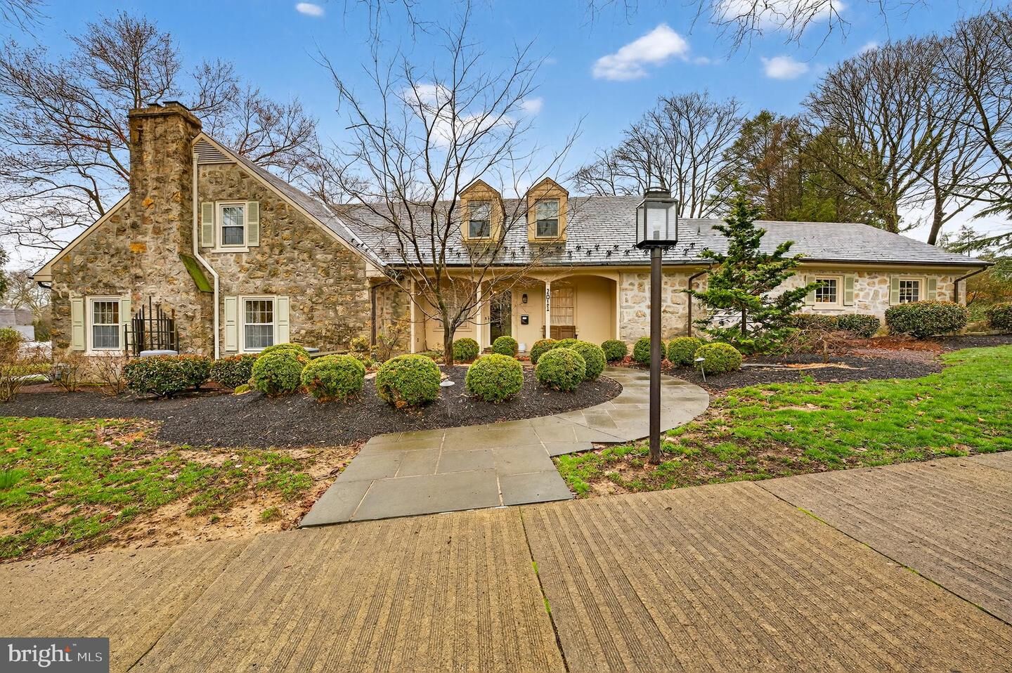 Property Photo:  2011 Sycamore Street  PA 18017 