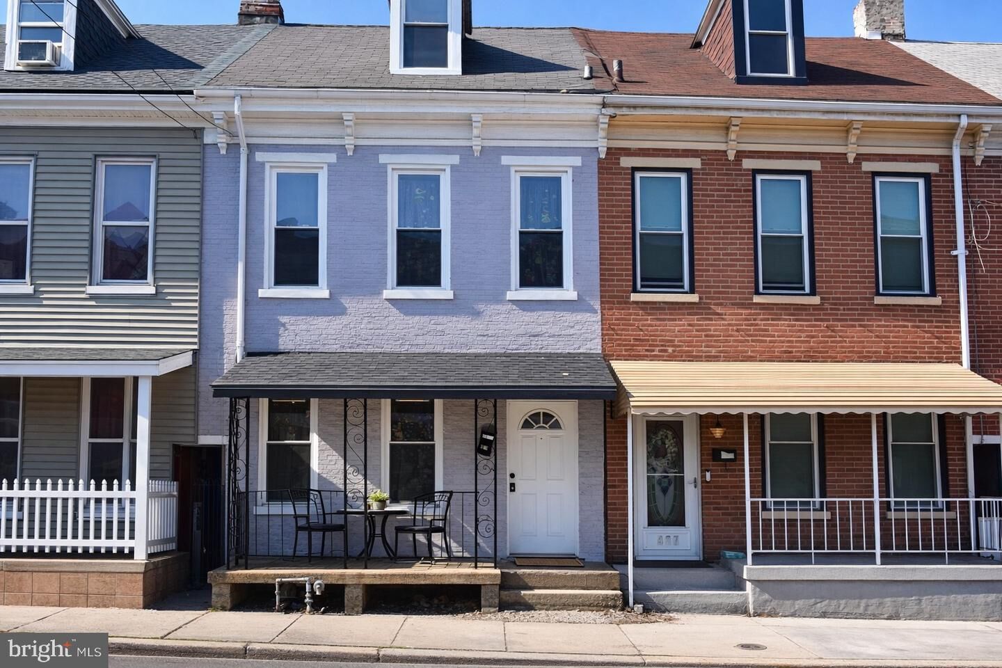 Property Photo:  429 W Princess Street  PA 17403 