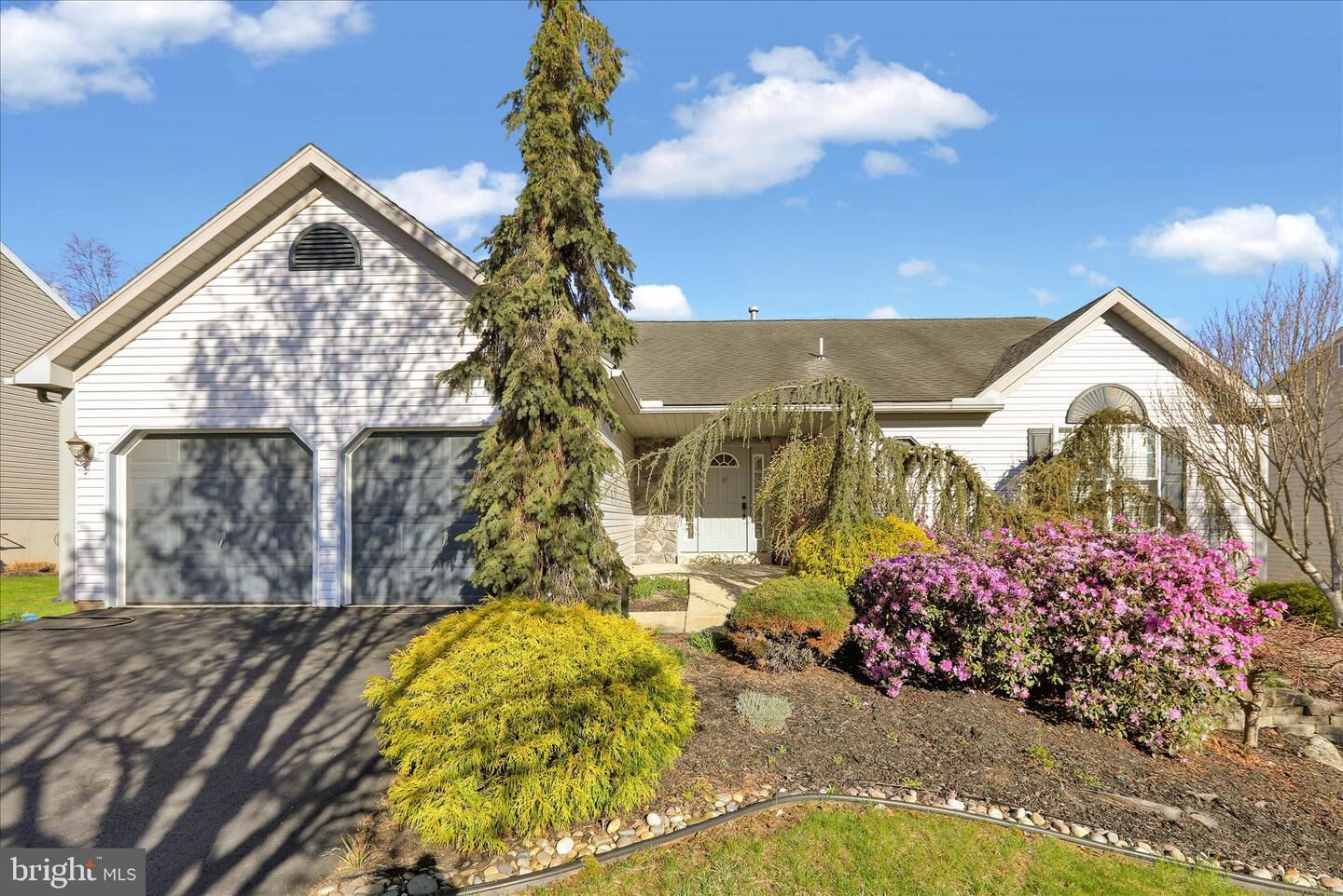 Property Photo: 18 Bowes Lane PA 19606