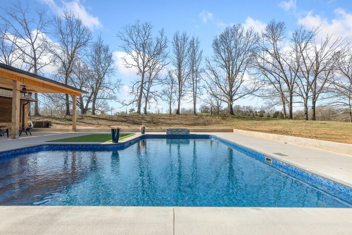 Property Photo:  6403 N Parliament Drive  AR 72601 