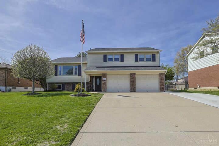 Property Photo:  5860 Timely Terrace  OH 45233 