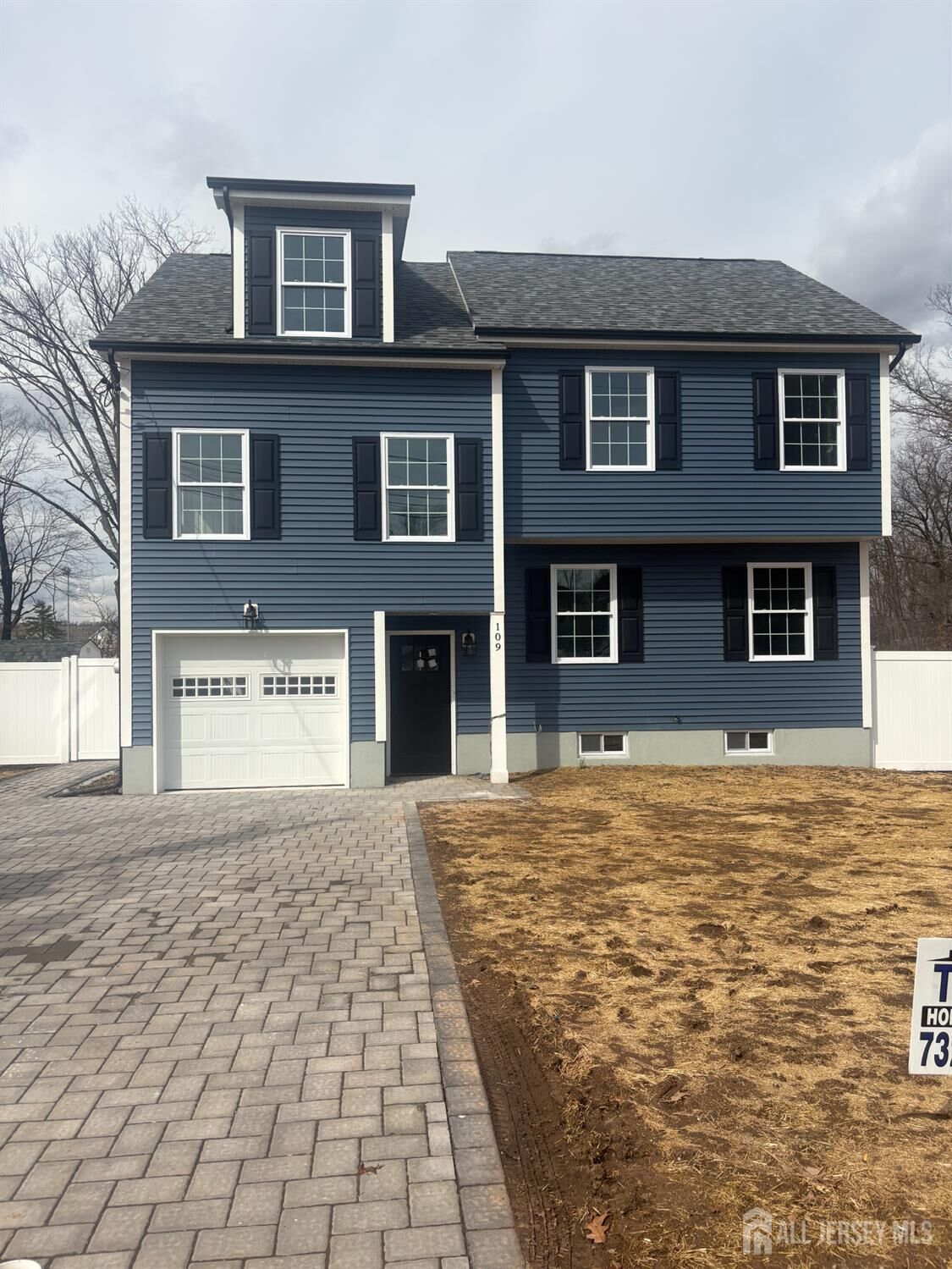 Property Photo:  109 Pearl Place  NJ 08812 