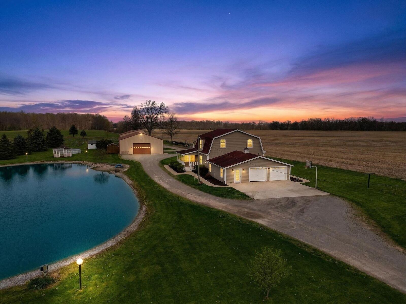 Property Photo: 20240 County Road 340 Road OH 43340