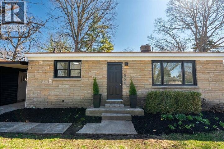 Property Photo: 1554 Mallah Drive ON N7V 3R5