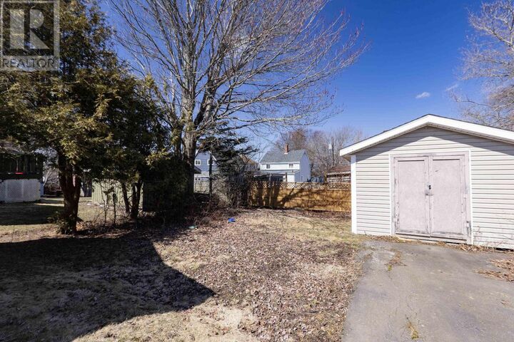 Photo de la propriété:  5 Minto Street  NS B4H 1H1 