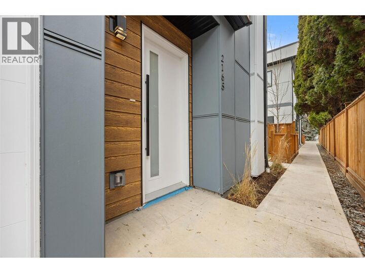 Property Photo: 2165 Aberdeen Street BC V4B 1Z8
