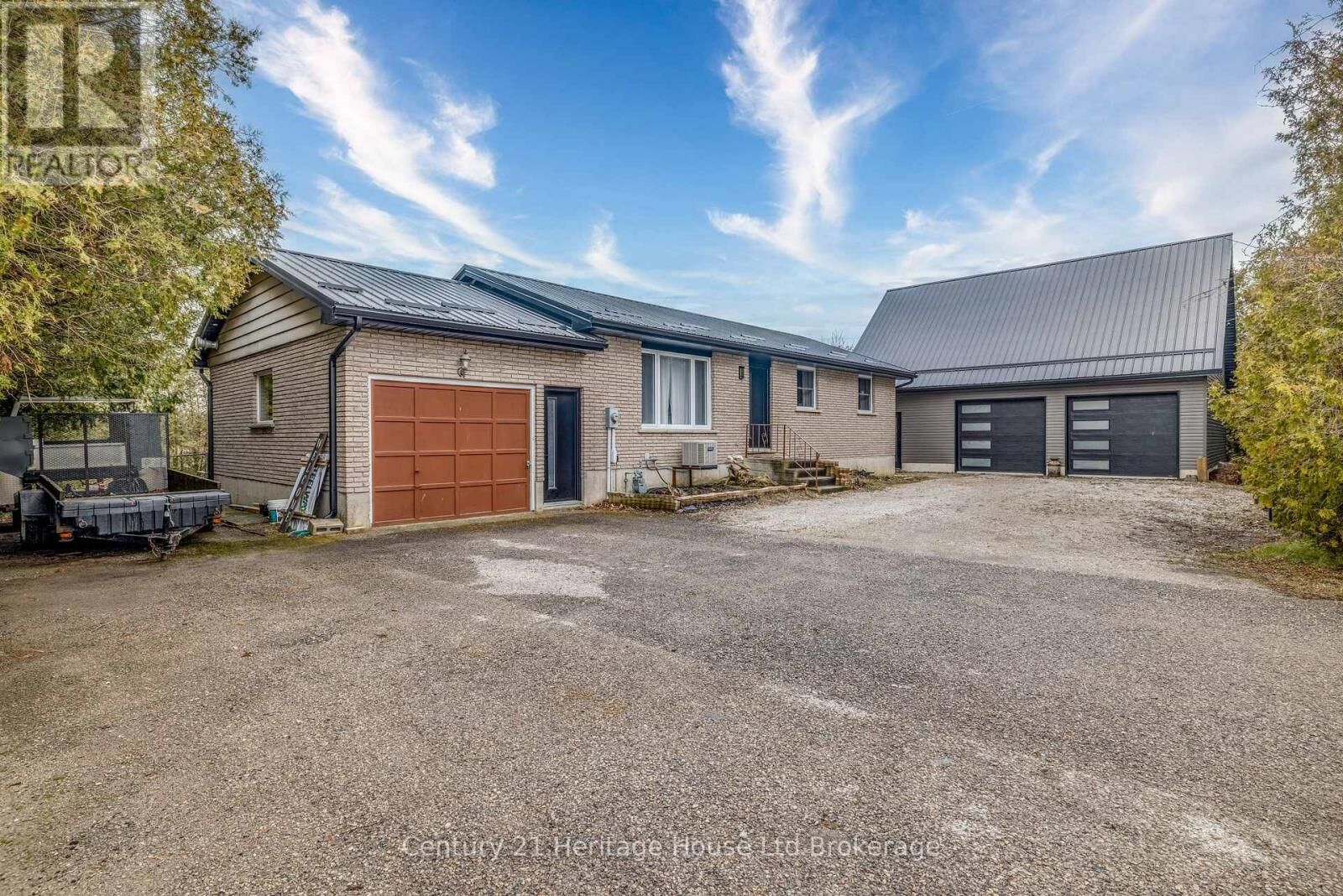 Property Photo:  49395 Nova Scotia Line North  ON N5H 2R2 