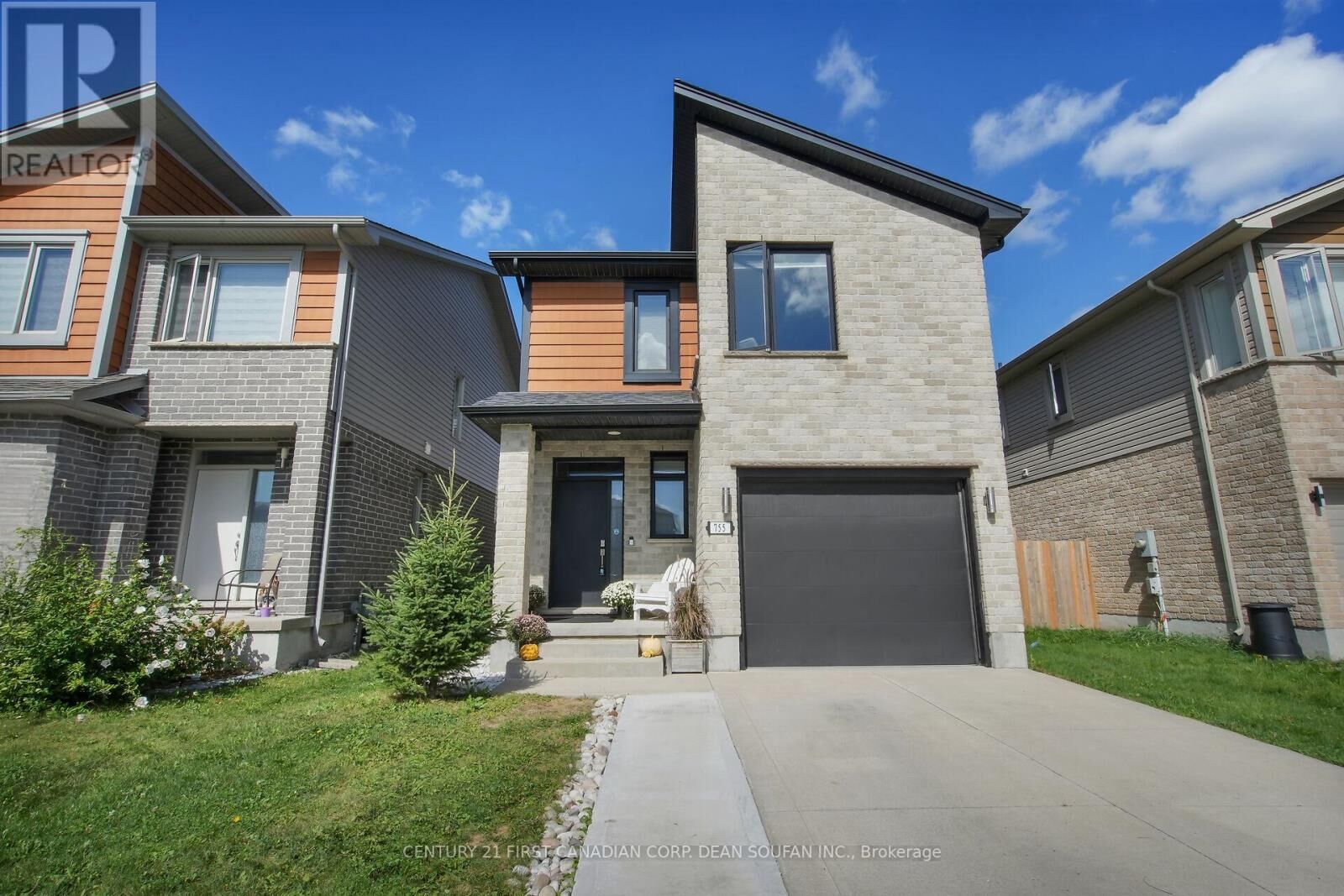 Photo de la propriété:  755 Freeport Street  ON N6G 0R4 