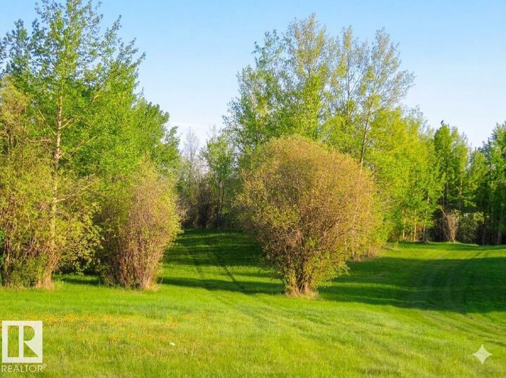 Property Photo: 50124 Range Road 203 AB T0B 4J2